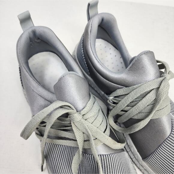 New Gray Slipon Sneakers Slipon Running Walking Shoes Wide Size 8 US Wide /40 EU - Picture 6 of 8